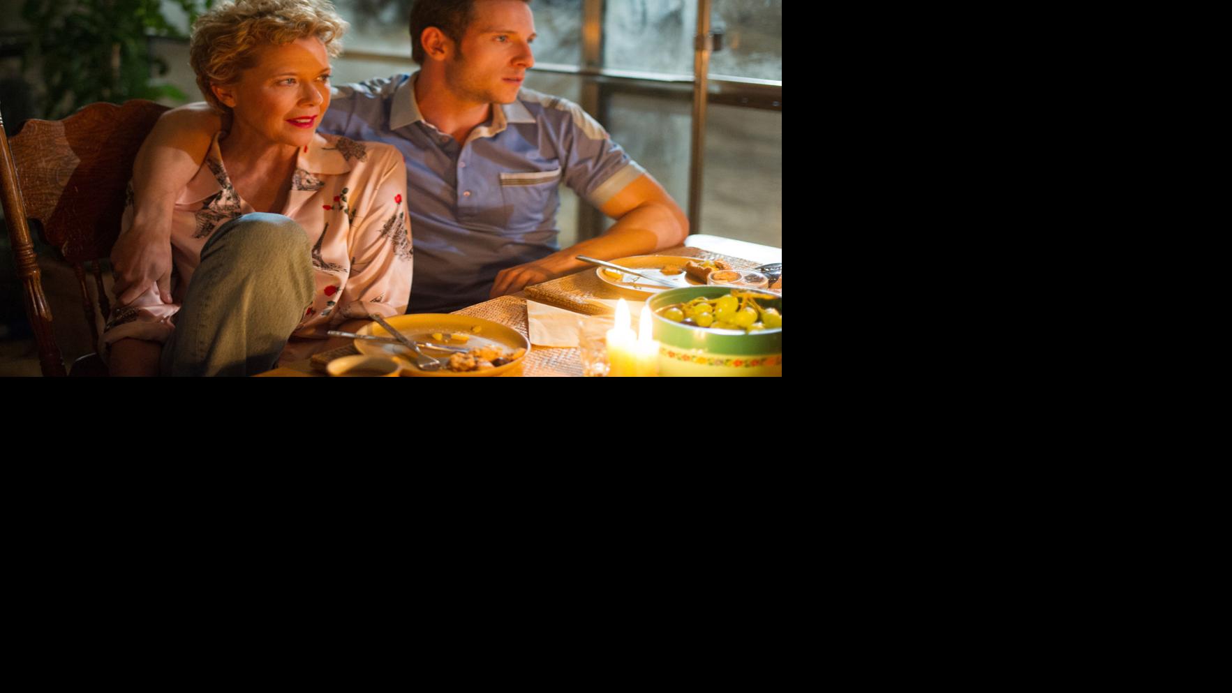 28 Top Photos Belle And Sebastian Movie Review : 'Gloria Bell' Film Review: Julianne Moore Shines Quietly ...