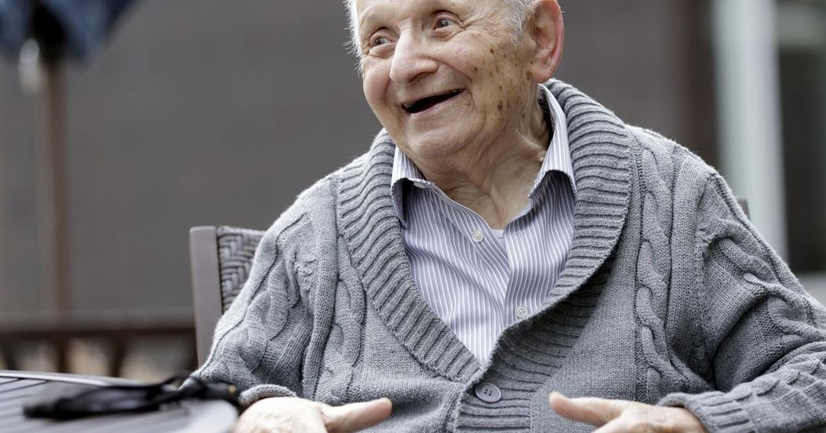 Sherman Ray, Tulsa tailor and Auschwitz survivor, dies at 102