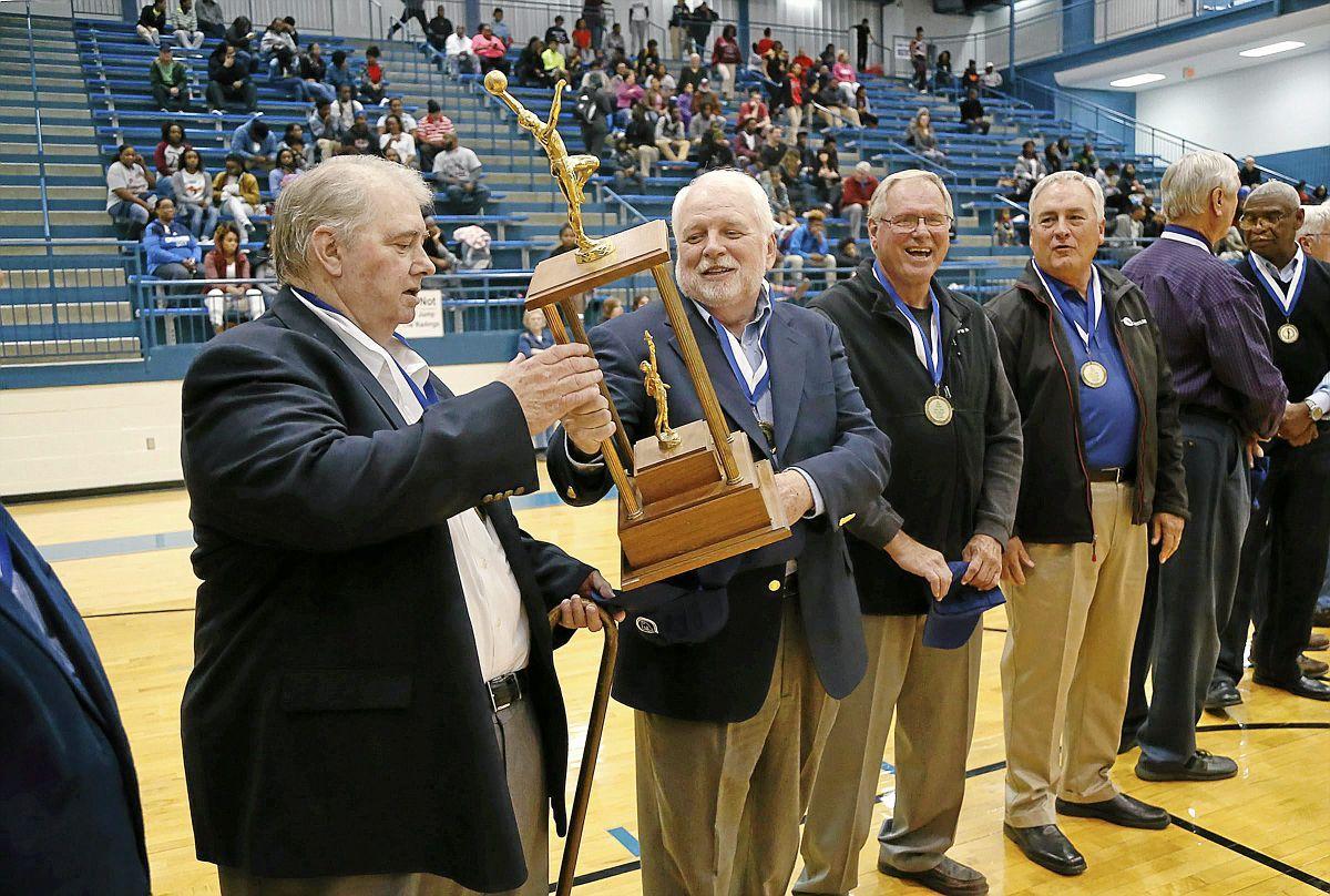 Webster honors 1965-66 boys' basketball championship team, sweeps