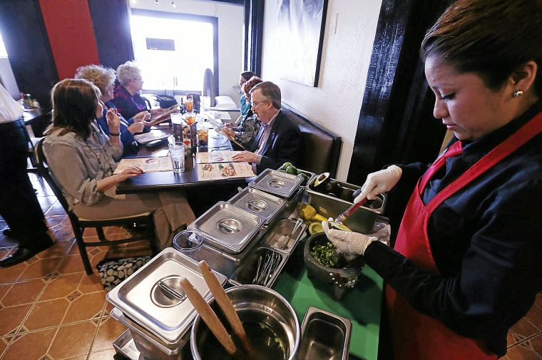 Review: Bravos Mexican Grill serves fresh take on traditional fare