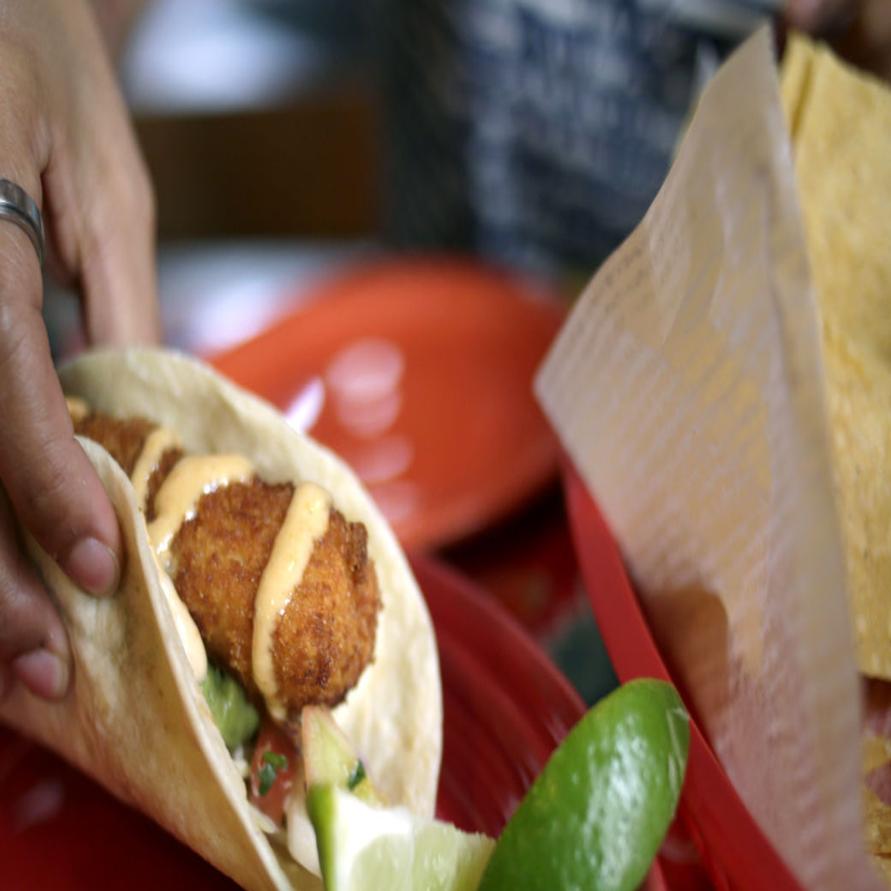 Savor Tulsa S Favorite Fish Tacos Entertainment Tulsaworld Com