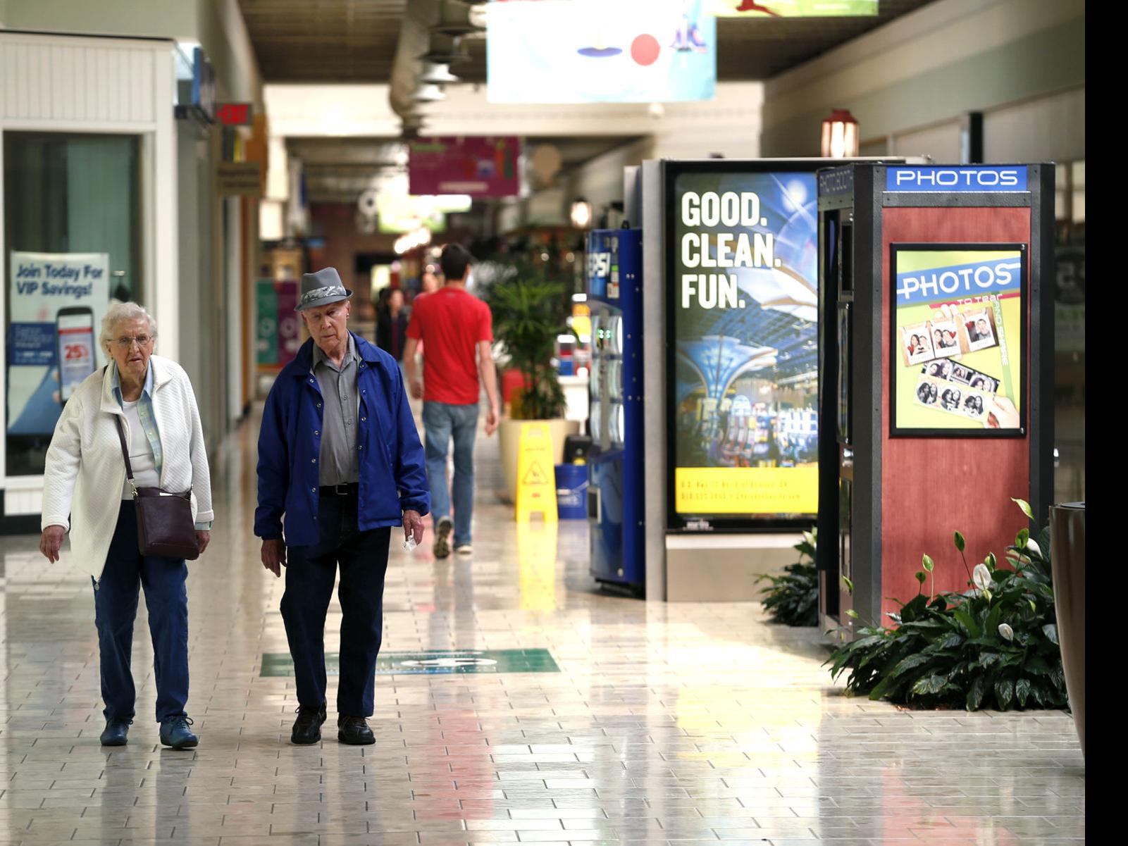 Bartlesville S Mall Copes With Closing Stores In Changing