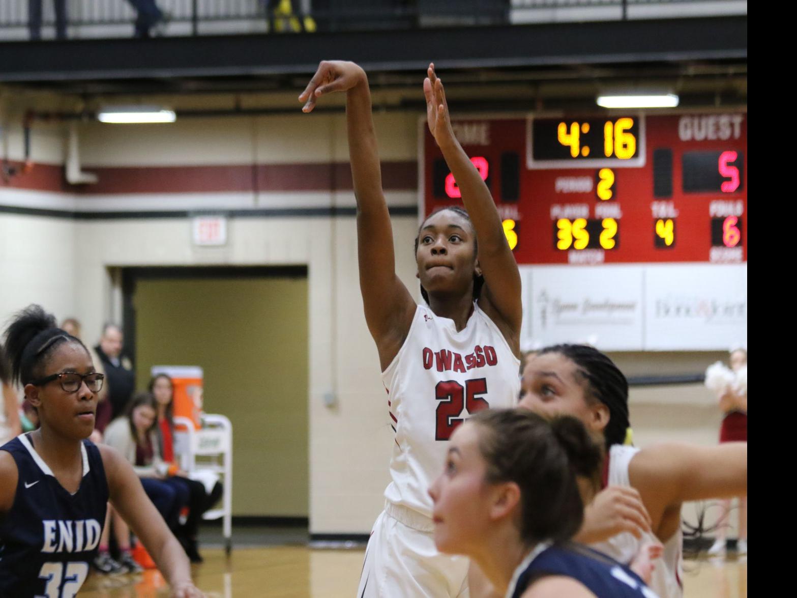 Regional Basketball Owasso S Tiya Douglas Scores Career High 25