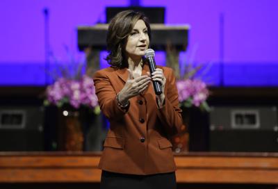 2016-11-16 ne-edtownhall (copy)