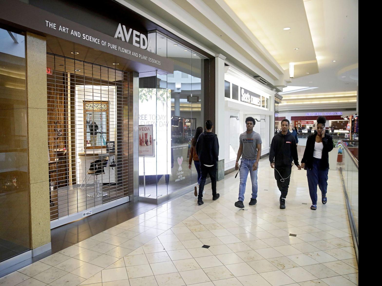 Woodland Hills Mall To Close Tonight Because Of Coronavirus Concerns Mall Owner Says Business News Tulsaworld Com