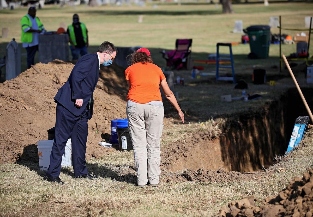 Mass Grave Found In Search For 1921 Tulsa Race Massacre Victims 10 Coffins Found In Trench At