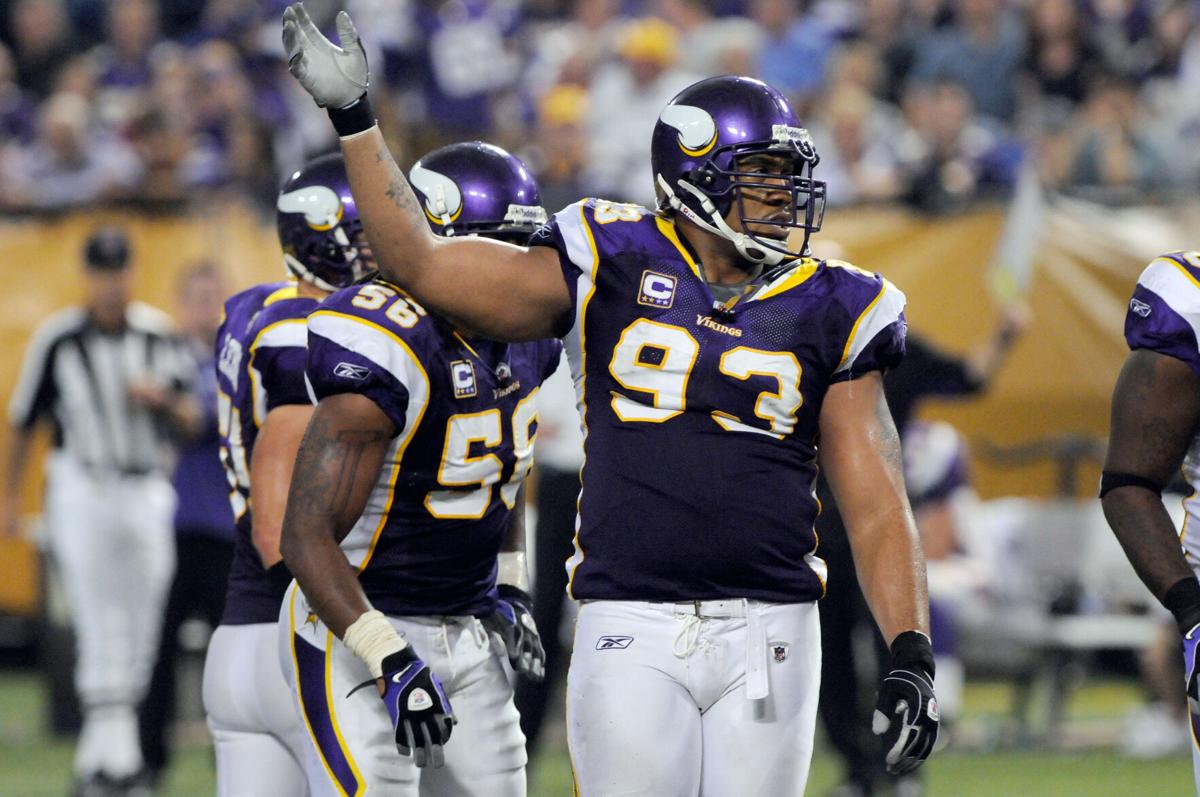 Minnesota Vikings defensive tackle Kevin Williams (93) asks for