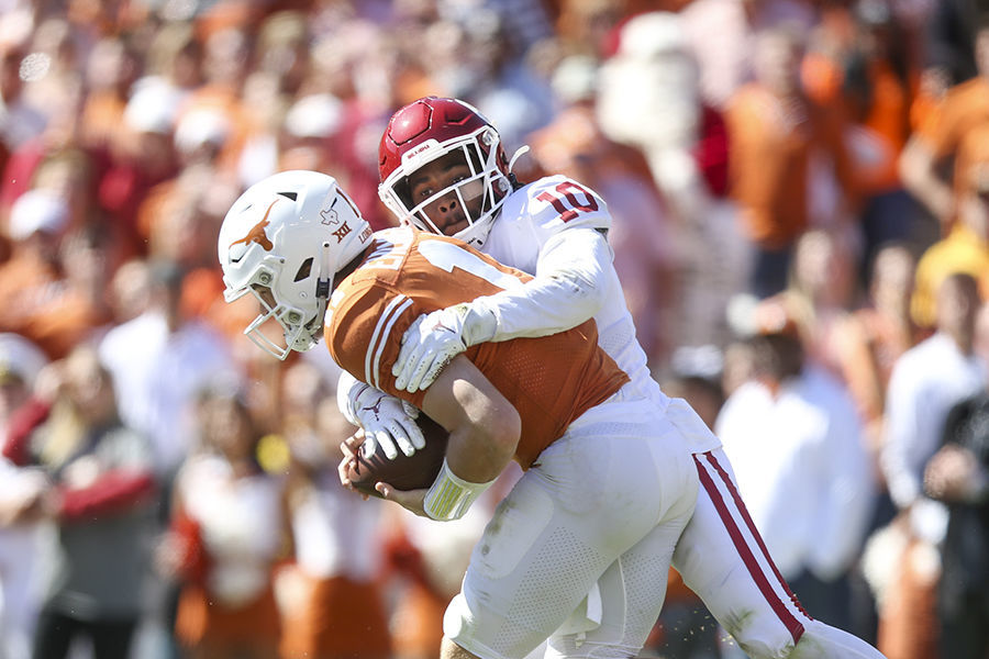 Baker Mayfield trash talks Texas QB Sam Ehlinger: 'He doesn't like