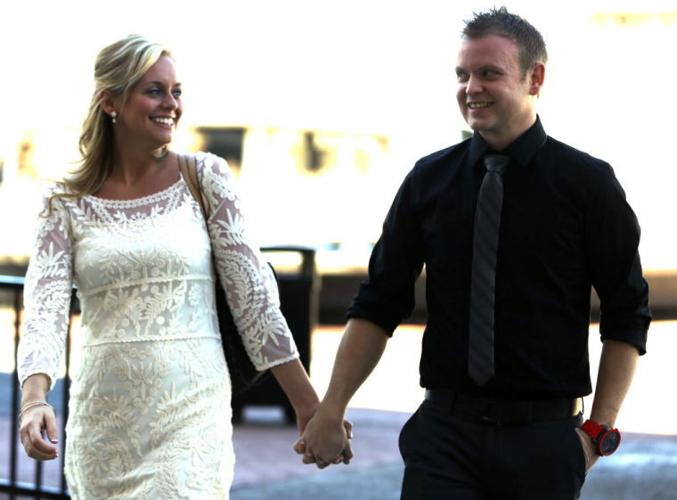 Couples flock to courthouse for Valentine #39 s Day weddings