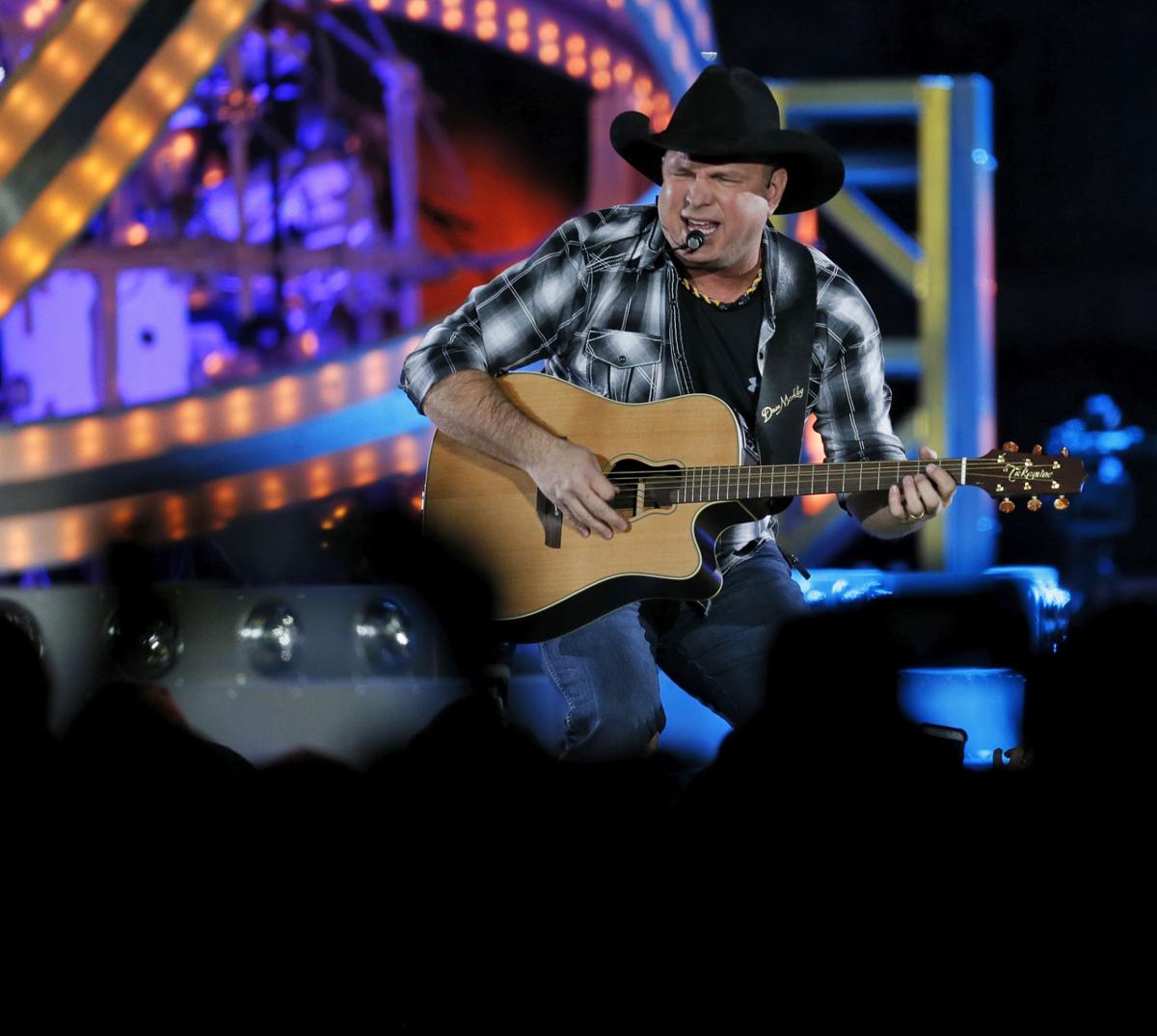 GARTH BROOKS (copy)