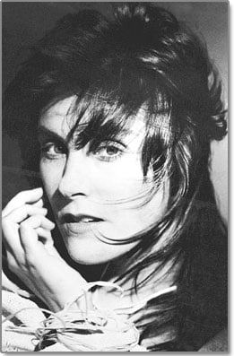 Obituary for Laura Branigan (Aged 47) - ™