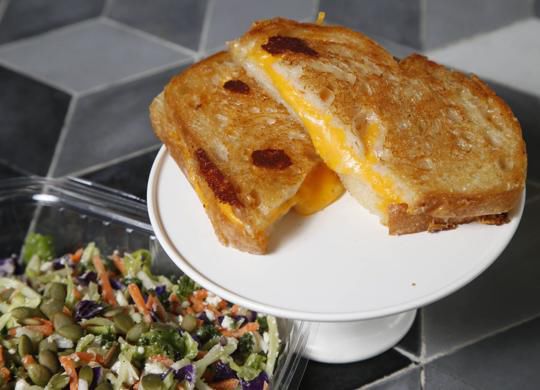 GREEN-WICH SAMMIE SHOP & MARKET gallery review