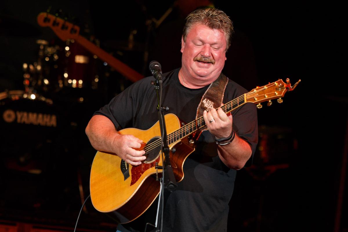 Coronavirus: Country singer Joe Diffie dies of COVID-19 complications