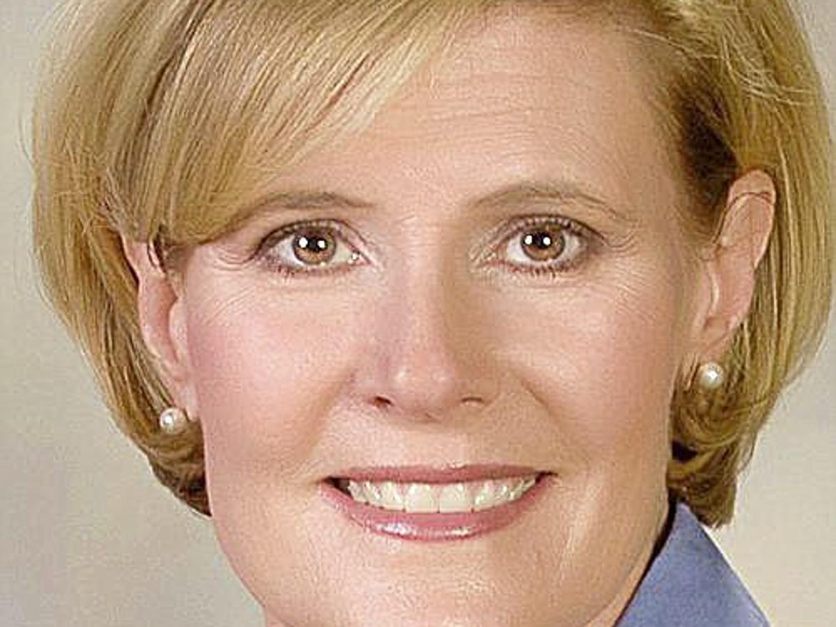 Former Edmond Mayor Gets 250k Job Running Oklahoma Tobacco Trust State And Regional News Tulsaworld Com