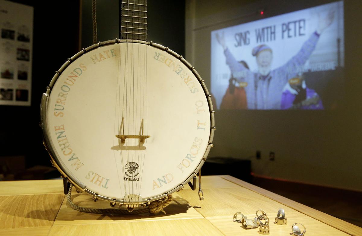 Sing Along With Pete Seeger At New Woody Guthrie Center Exhibit Music Tulsaworld Com