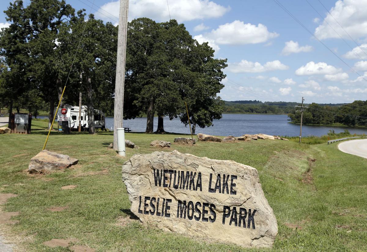 17 towns in 2017 Why does Wetumka celebrate Sucker Day? 17towns