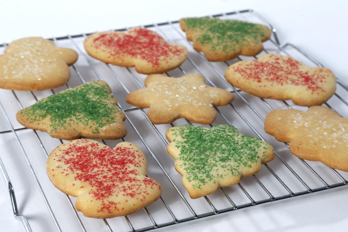 12 Days of Cookies Day 12: Cut Out Christmas Sugar Cookies | 12 Days of
