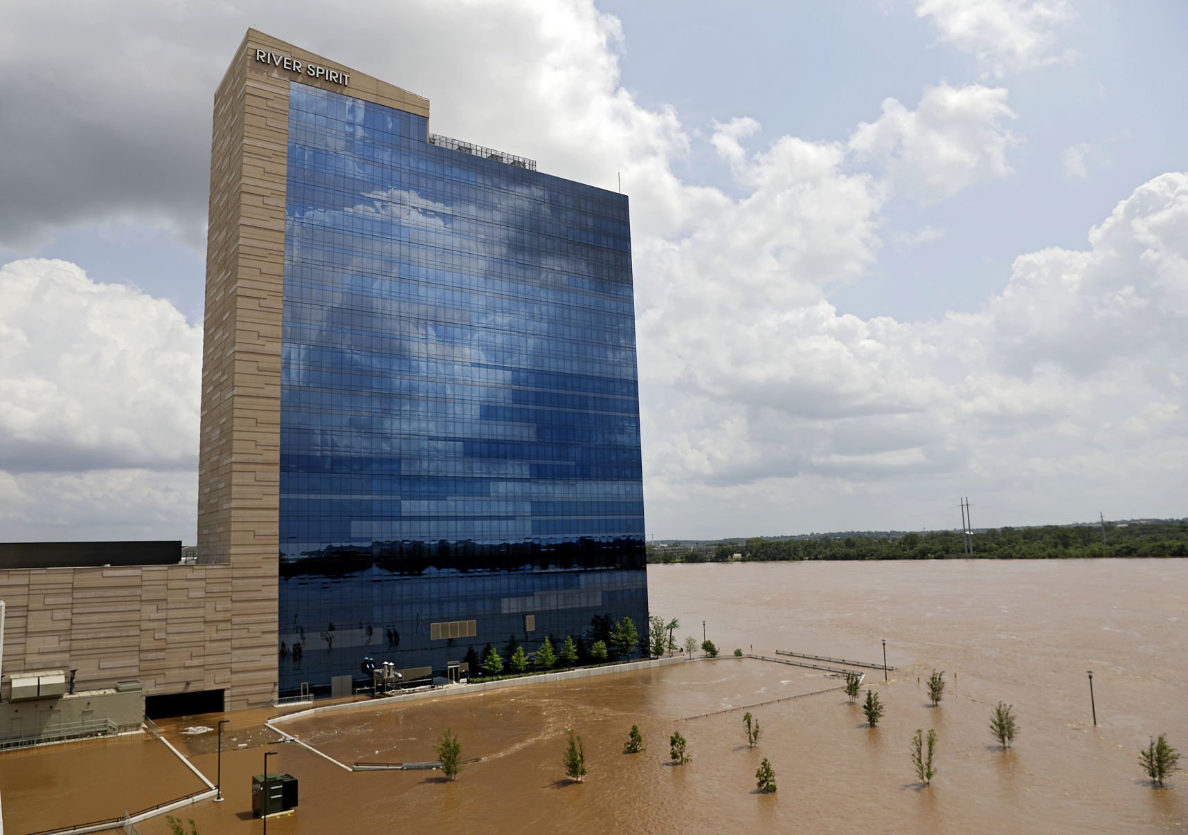 is river city casino open due to flooding