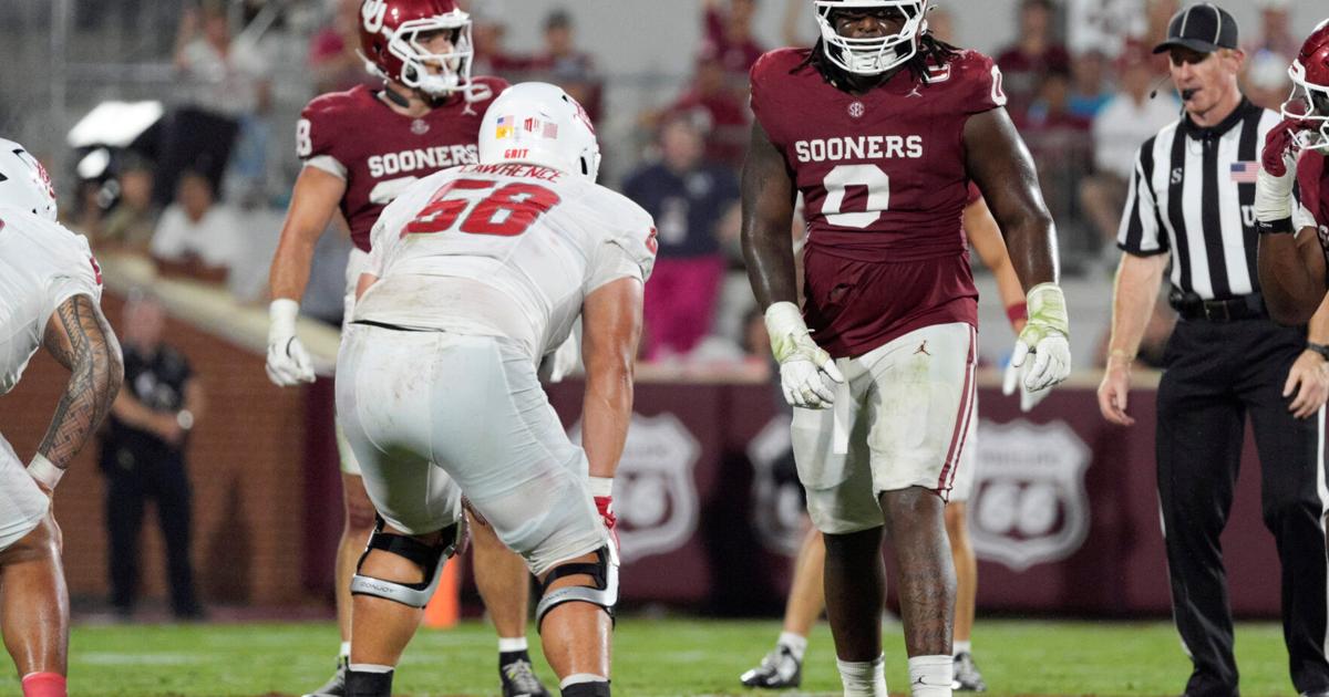 Coverage image for: Oklahoma Sooners defensive lineman David Stone (0) lines up during a college football game between the University of Oklahoma (copy)