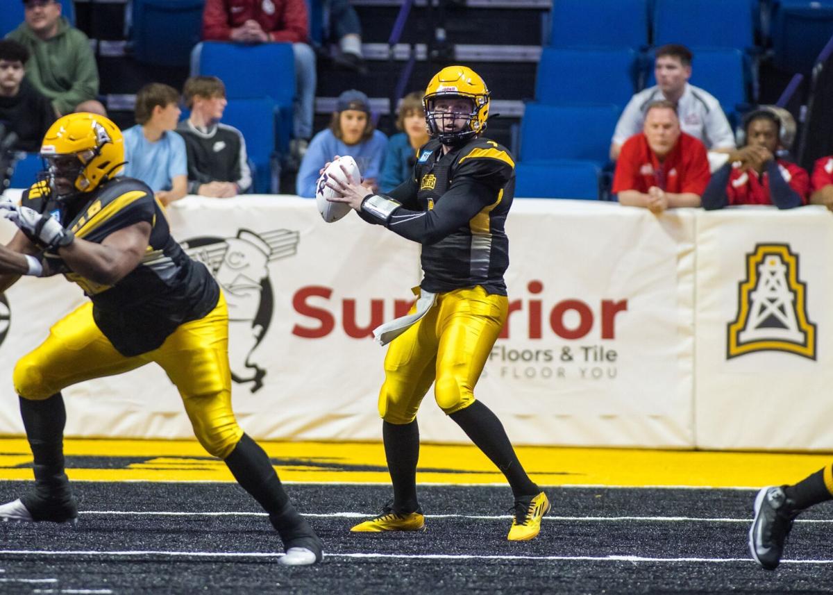 Pirates Seek Lucky 13 vs. Steamwheelers - Indoor Football League