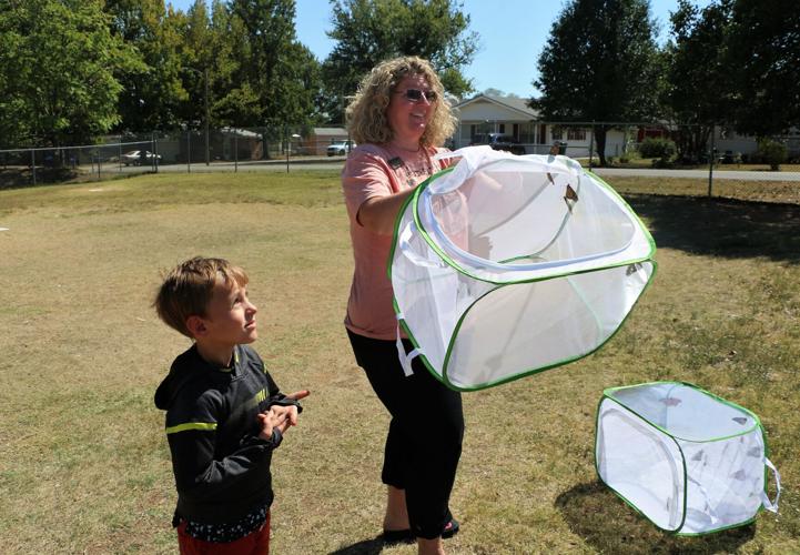 100522-ssl-monarchs-p1