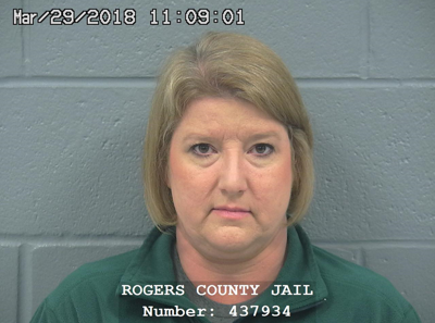 Court records: Counterfeit $20 bill used by Rogers County court clerk