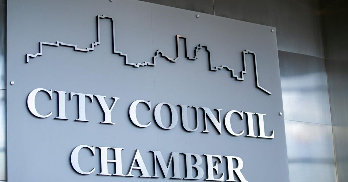 Voters can hear from District 9 City Council candidate at forum tonight