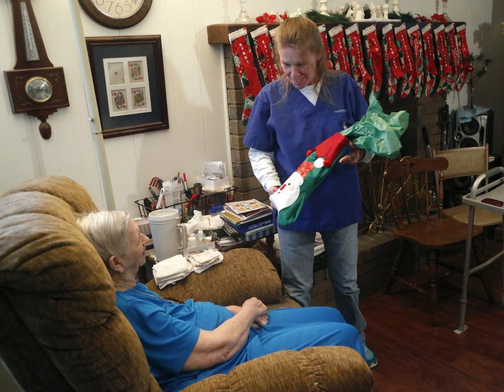 Angels Bring Christmas Cheer To Seniors For The Holidays Tulsaworld Com