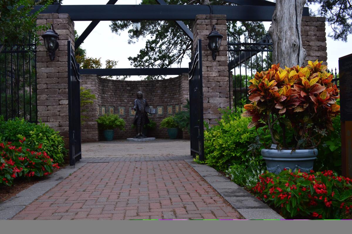 Barry Fugatt Linnaeus Teaching Garden has volunteer opportunities