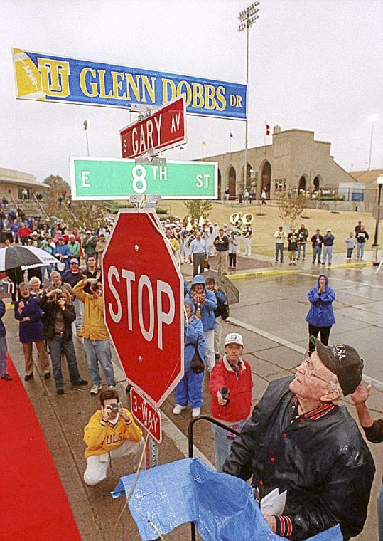 Legendary figures in TU history Glenn Dobbs