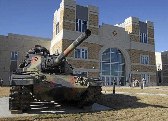 New Armed Forces Reserve Center opens in Broken Arrow