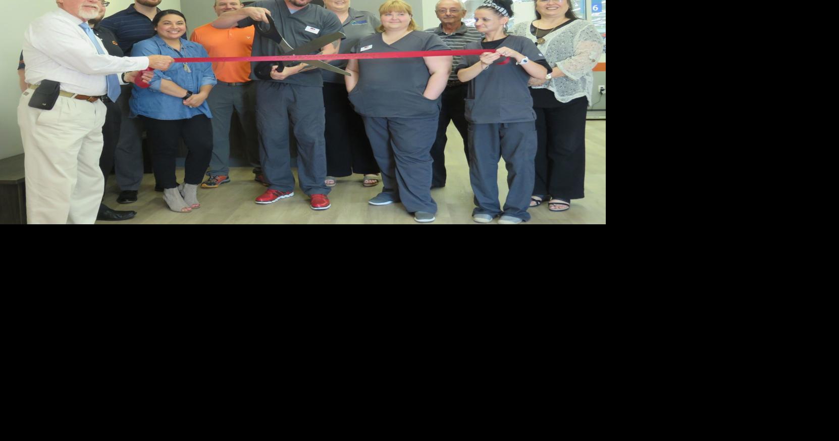 VetIQ Petcare clinic celebrates grand opening in Sand Springs Walmart