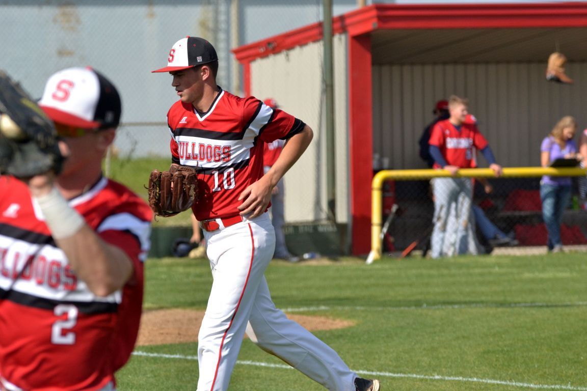 High school baseball Collinsville eeks out 10 win at Skiatook OK Preps Extra
