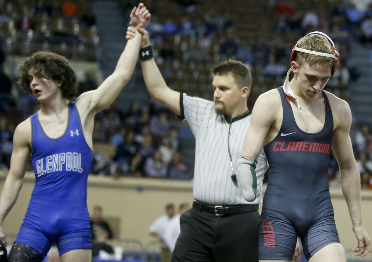 Photo gallery Day 1 of high school state wrestling tournament