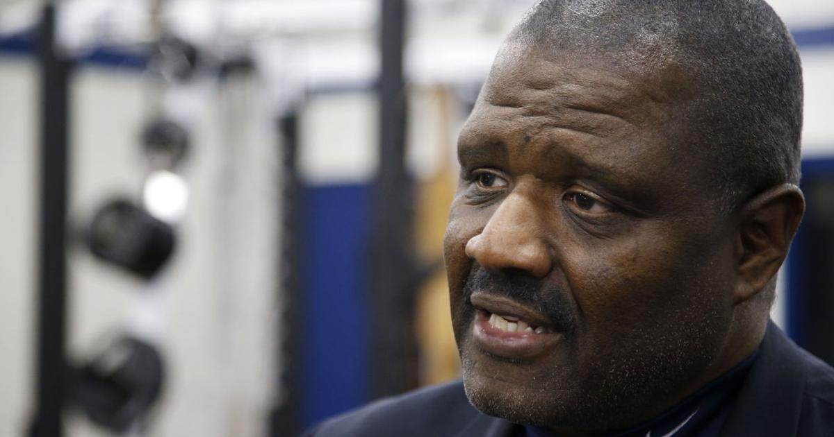 Clifford Criddle will join wife in TPS Athletic Hall of Fame