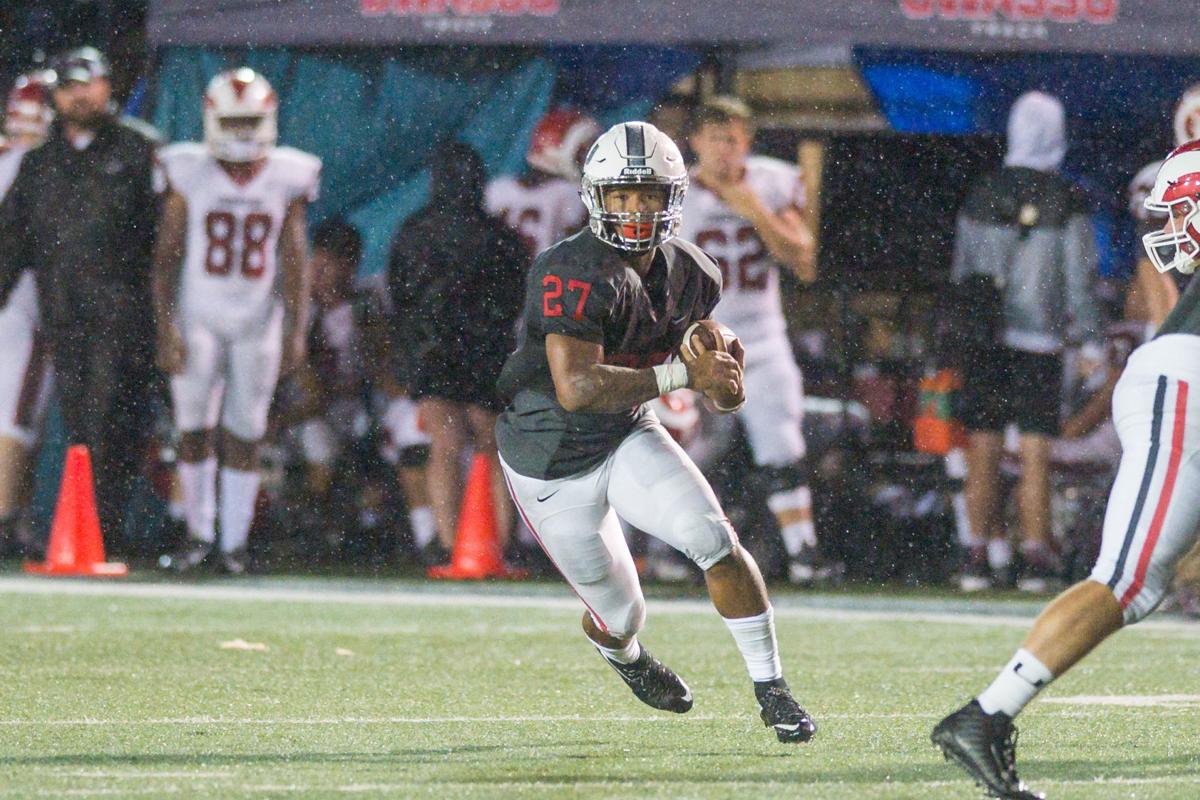 High School Football Week 4 Union Rolls Over Owasso In The Rain
