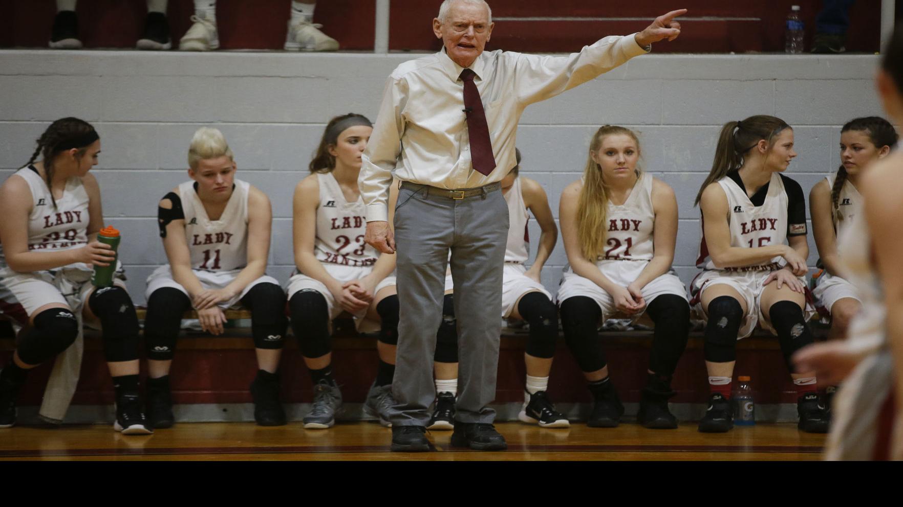 Barnsdall Coaching Legend Joe Gilbert Headed For National Hall Of