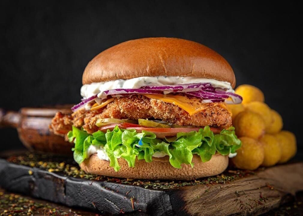 The 10 Healthiest (and Unhealthiest) Fast Food Sandwiches In America