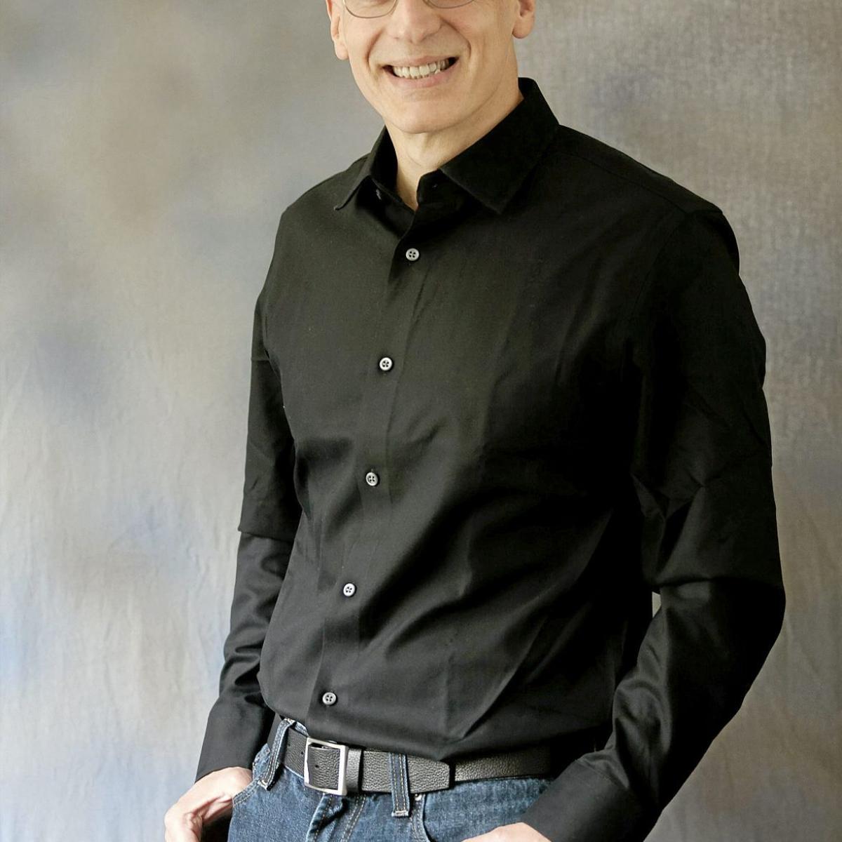 Author Gordon Korman To Receive 2016 Zarrow Award Entertainment Tulsaworld Com