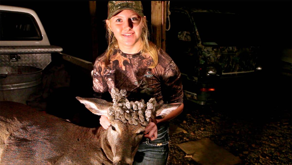 Girl, 16, takes rare 'cactus doe' first day of Oklahoma's youth season