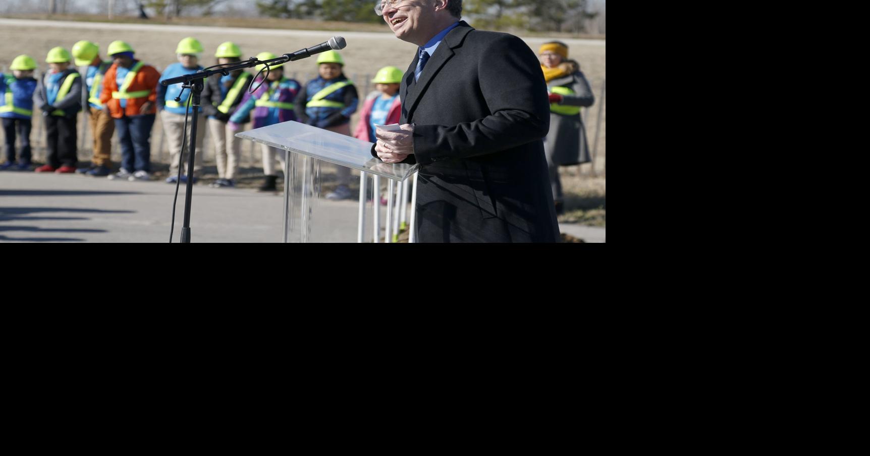 Tulsa leaders gather to celebrate groundbreaking for new children's lab