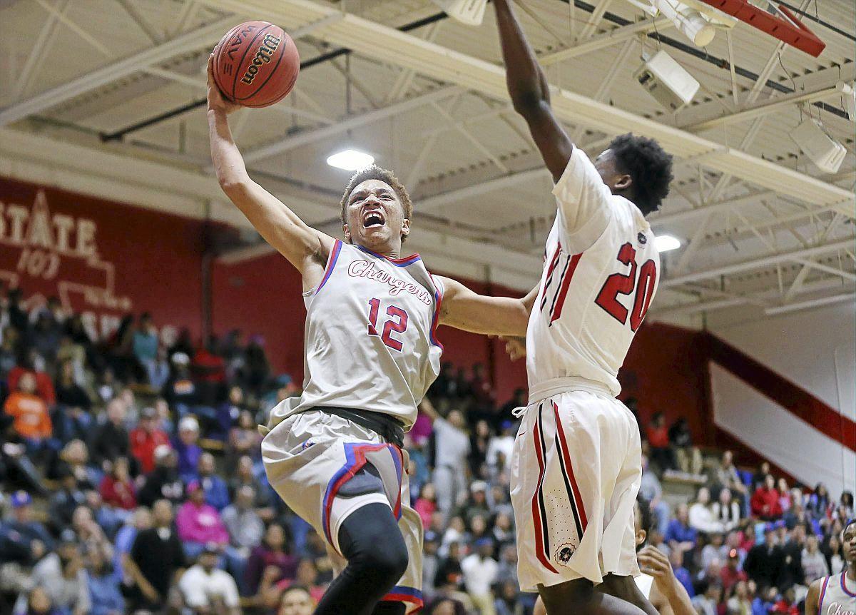 High School Basketball Elijah Landrum Scores 26 Points As Central