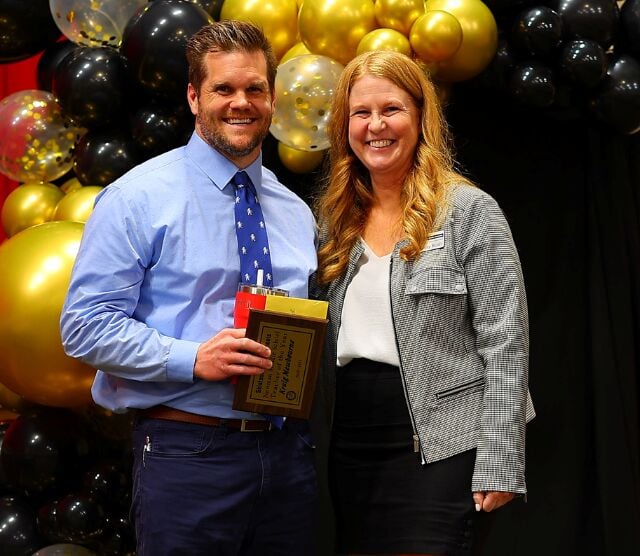 Kraig Mewbourne Named Skiatook Public Schools’ 2022-23 Teacher Of The Year