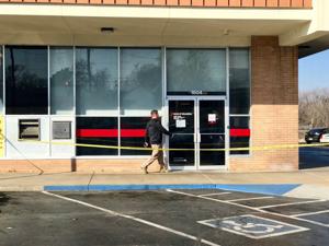 Police seek suspect after north Tulsa bank robbed Thursday morning