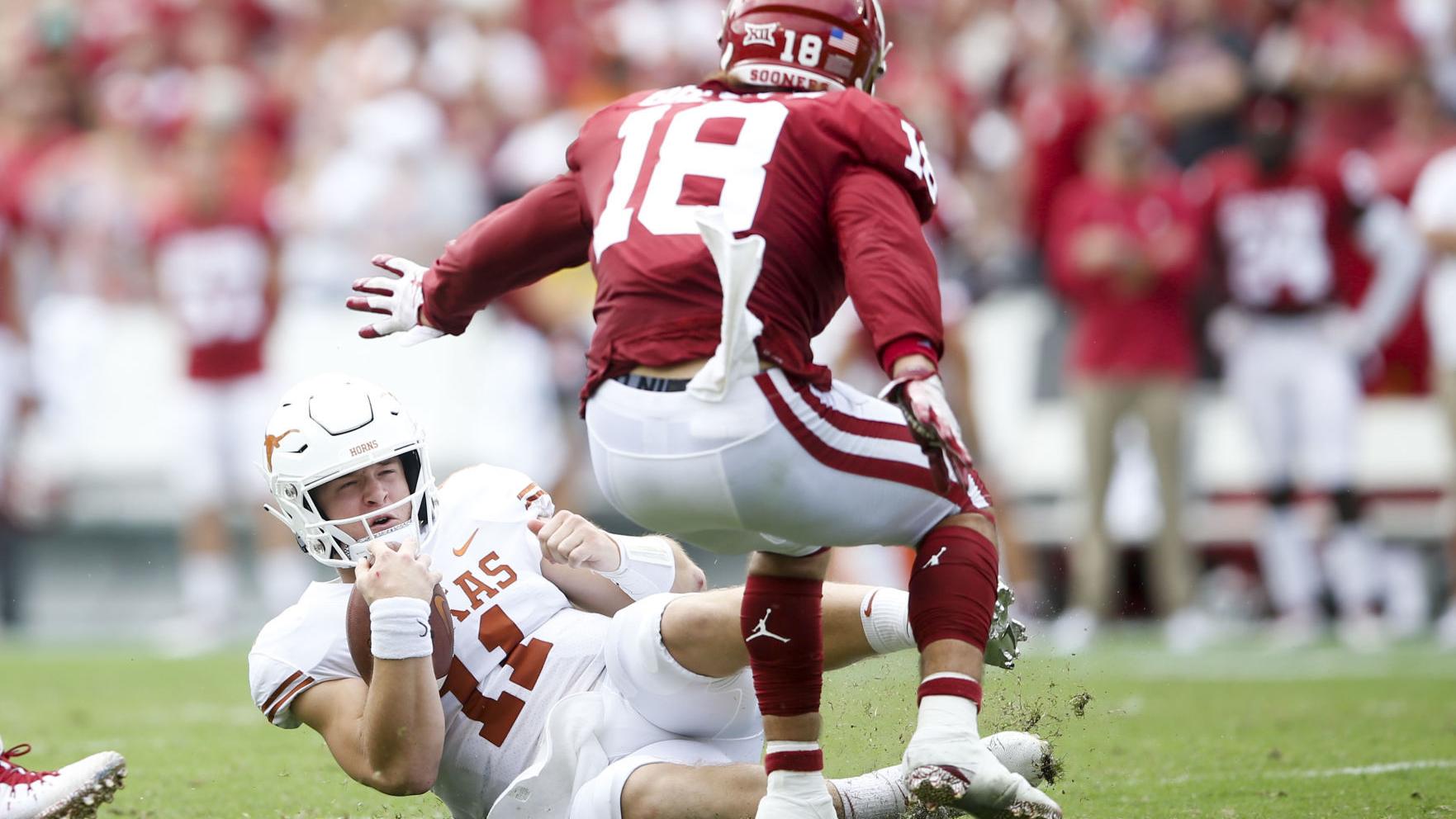 Ou Football What Happened At Halftime Of Texas Game Speculation Runs From Believable To Bizarre Ousportsextra Tulsaworld Com