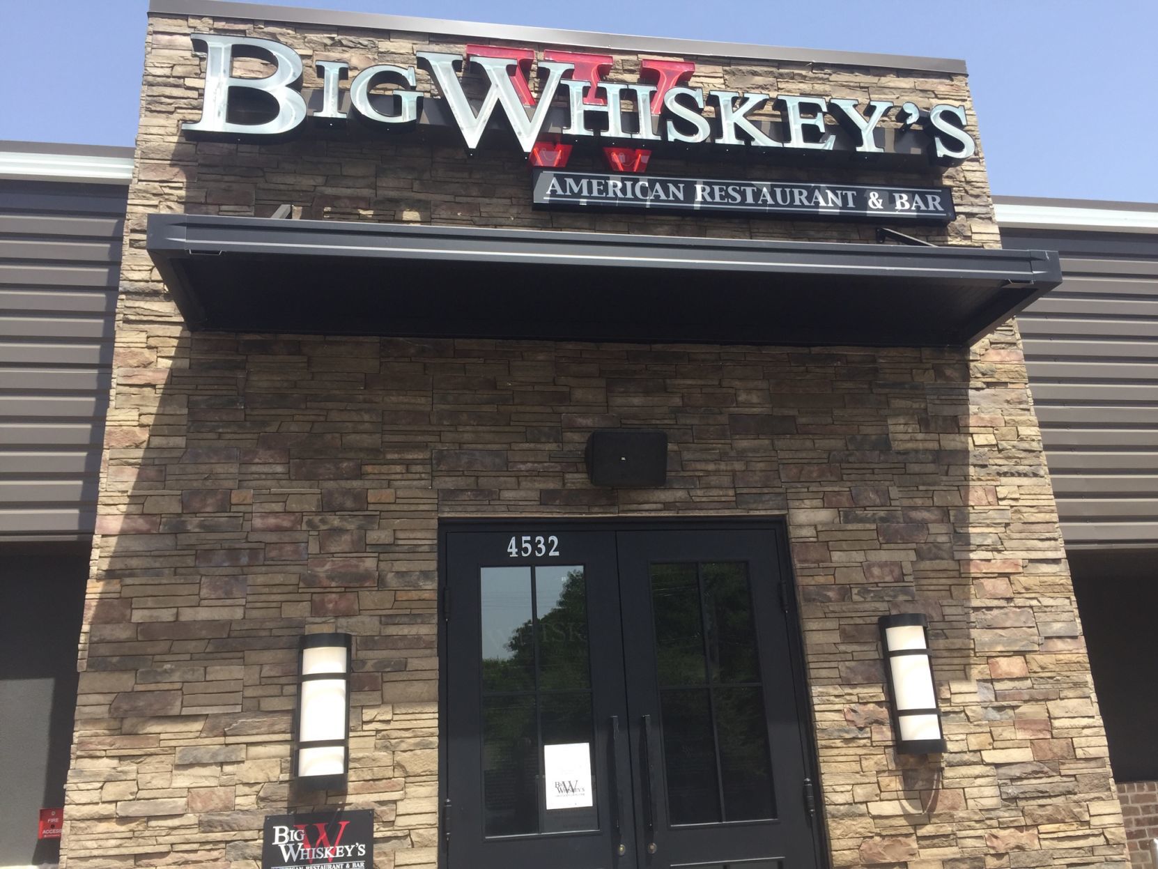big whiskey restaurant