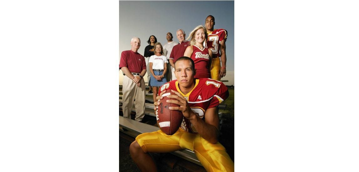 Oklahoma's Heisman winning quarterback Sam Bradford smiles while fielding  questions from reports during a news conference Saturday, Jan 3, 2009 in  Fort Lauderdale, Fla. Florida plays Oklahoma in the BCS Championship NCAA