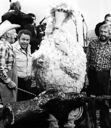 junior samples, Johnny Bench and Junior Samples Laughing It Up - , Hee  Haw