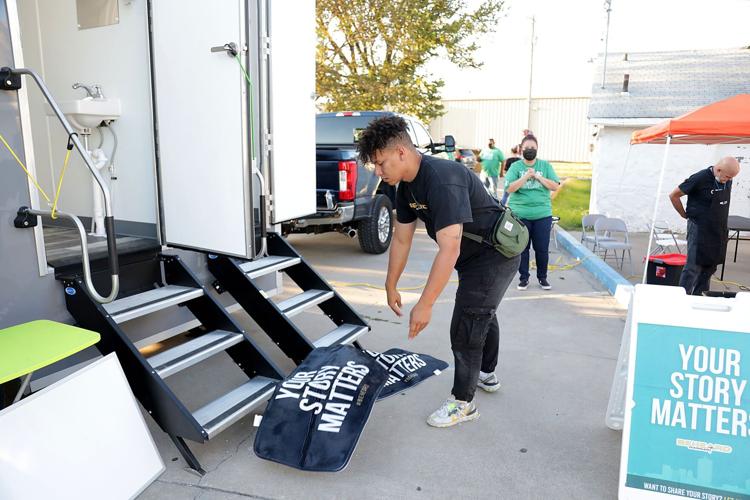 093021-tul-nws-mobileshowers-p10