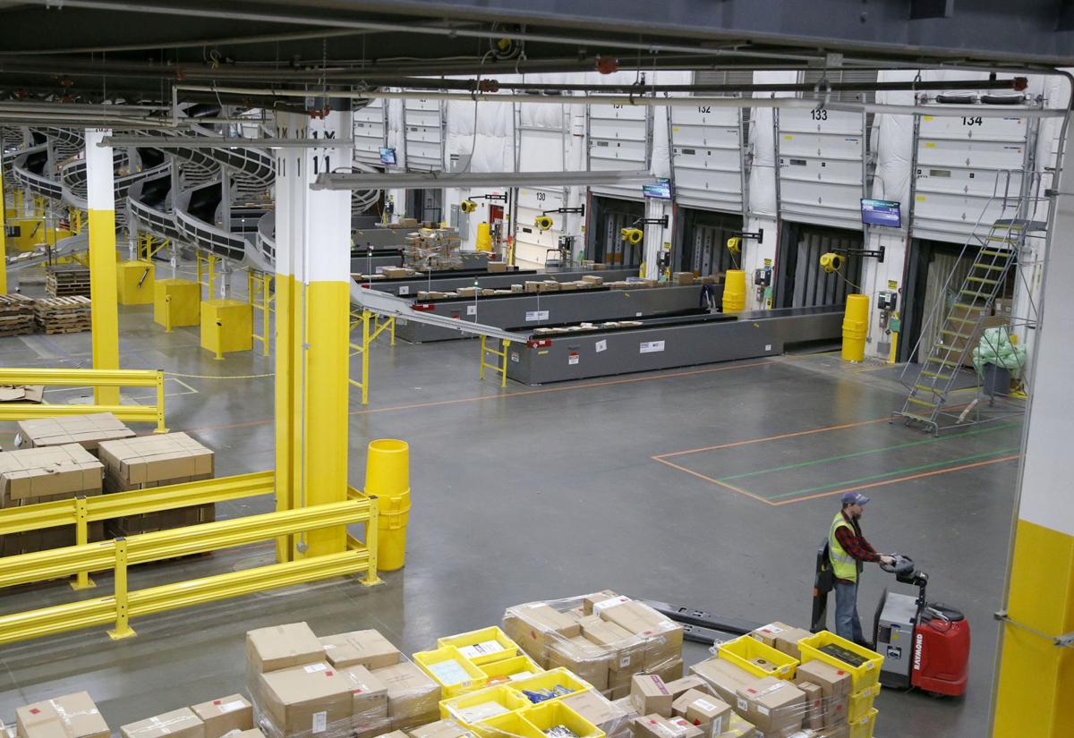 Amazon Set To Expand In Oklahoma City With 1 Million Square Foot Facility Estimated To Employ 1 000 Business News Tulsaworld Com Amazon Set To Expand In Oklahoma City With 1 Million Square Foot Facility Estimated To Employ 1 000 Business News Tulsaworld Com